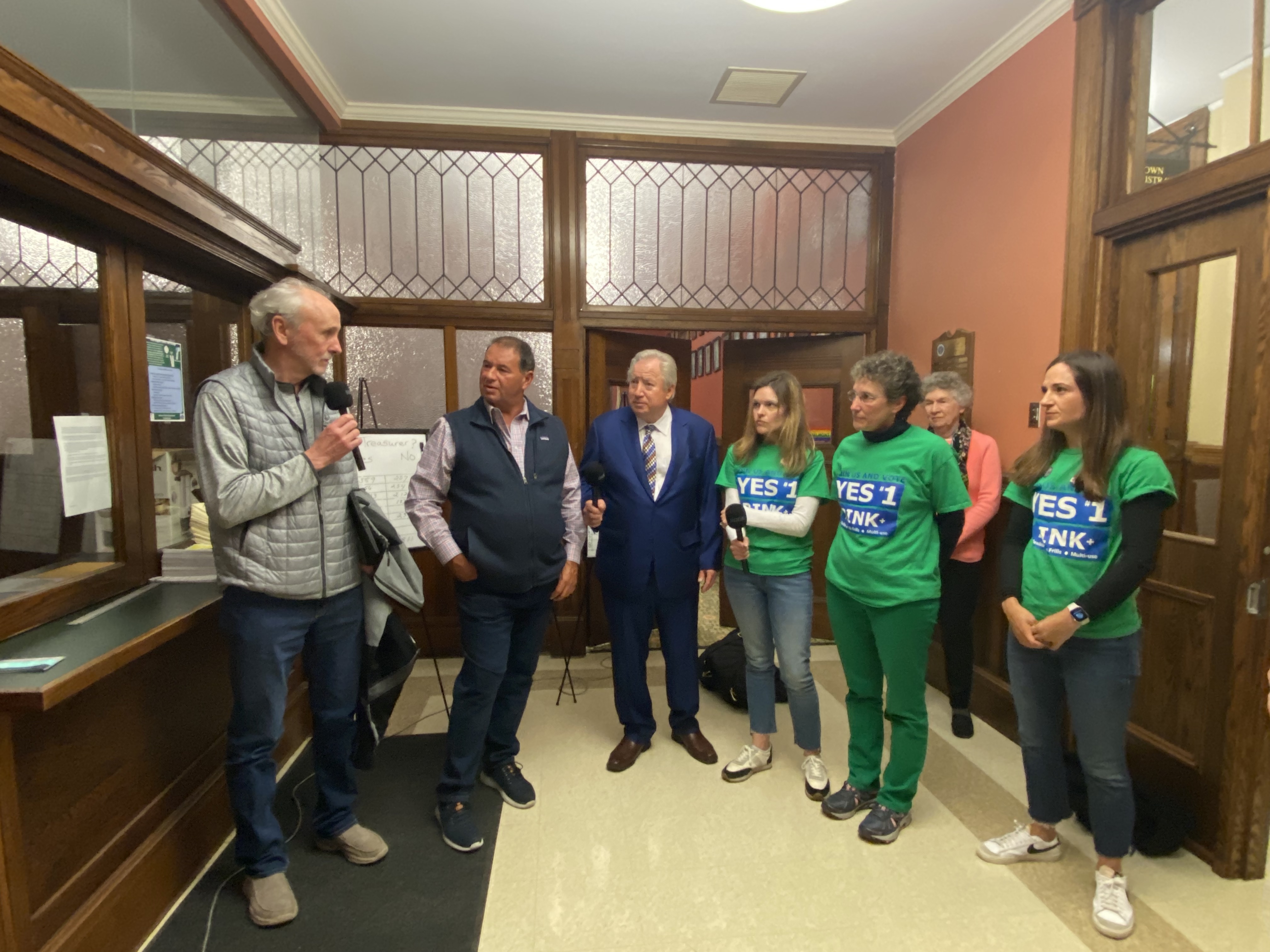 Rink passes second time around, Amy Zuccarello and Jung Yueh win School